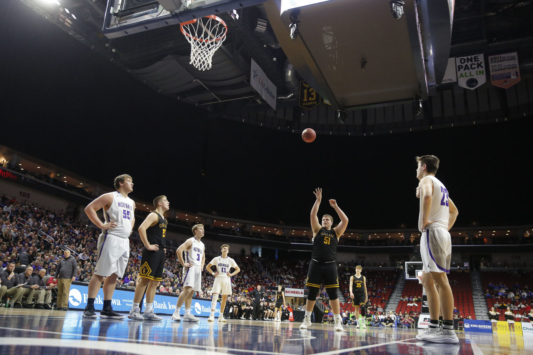 State BBall Clear Lake vs. Norwalk 7